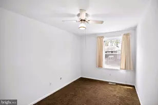 1009 Burnley Ct, Bensalem, PA 19020 - Photo 17