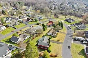 232 Forsythia Dr S, Levittown, PA 19056 - Photo 35