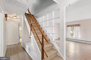 232 Forsythia Dr S, Levittown, PA 19056 - Photo 13