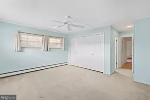 232 Forsythia Dr S, Levittown, PA 19056 - Photo 17