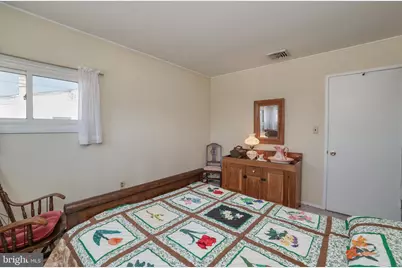 19 Dewberry Lane, Levittown, PA 19055 - Photo 23