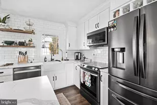 194 Cobalt Ridge Dr S, Levittown, PA 19057 - Photo 11