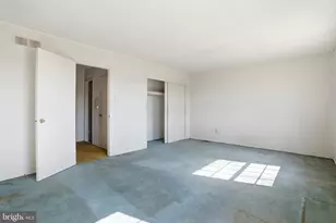 323 Harvard Square, Bensalem, PA 19020 - Photo 17