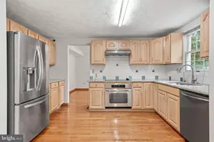 1 Cedar Ln, Doylestown, PA 18901 - Photo 3