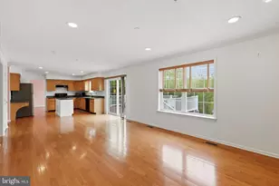 212 Red Maple Ct, Chalfont, PA 18914 - Photo 7