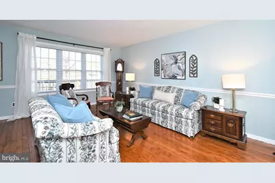 25 S Lancaster Lane, Newtown, PA 18940 - Photo 5