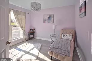 346 Deer Dr, Langhorne, PA 19047 - Photo 3