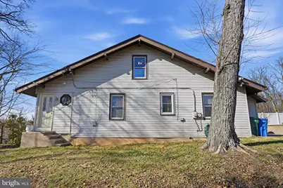 4400 Newportville Road, Levittown, PA 19056 - Photo 3