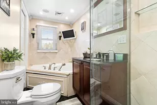 165 Valley Dr, Southampton, PA 18966 - Photo 23