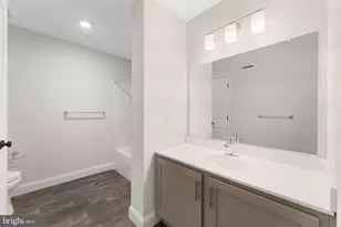 52 N 8th St, Perkasie, PA 18944 - Photo 17