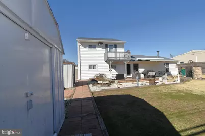 8 Summer Lane, Levittown, PA 19055 - Photo 33