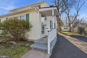 625 Hillcrest Ave, Morrisville, PA 19067 - Photo 3