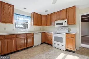 625 Hillcrest Ave, Morrisville, PA 19067 - Photo 11