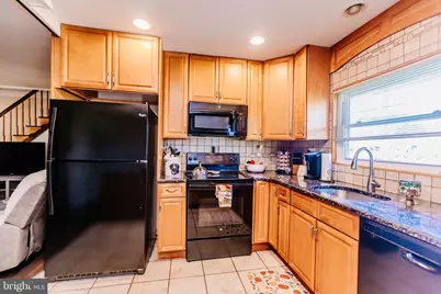 58 Nearwood Lane, Levittown, PA 19054 - Photo 3