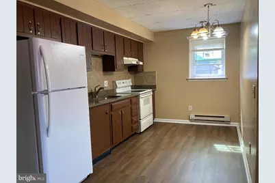 102 Delaware Road #APT 3, Riegelsville, PA 18077 - Photo 3