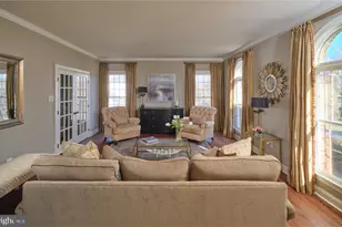 1052 S Kimbles Rd, Yardley, PA 19067 - Photo 9