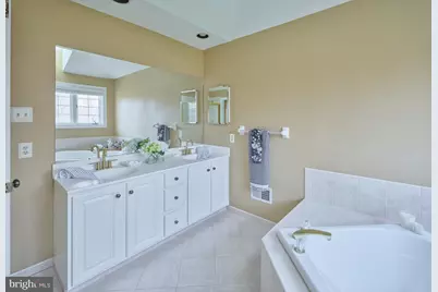1052 S Kimbles Road, Yardley, PA 19067 - Photo 37