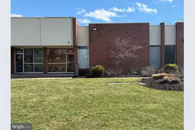 121 Friends Lane #500, Newtown, PA 18940 - Photo 1