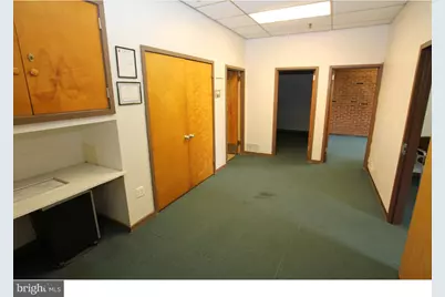 121 Friends Lane #500, Newtown, PA 18940 - Photo 15