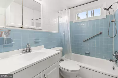 608 E Pine Street, Feasterville-Trevose, PA 19053 - Photo 23