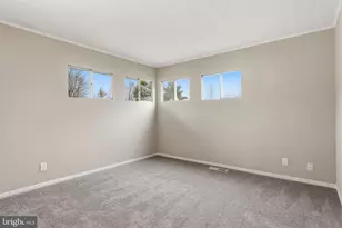 820 Auburn Rd, Fairless Hills, PA 19030 - Photo 13