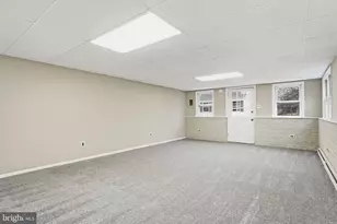 820 Auburn Rd, Fairless Hills, PA 19030 - Photo 25