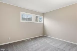 820 Auburn Rd, Fairless Hills, PA 19030 - Photo 15