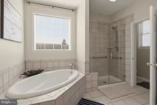 1525 Gateway Dr, Quakertown, PA 18951 - Photo 17