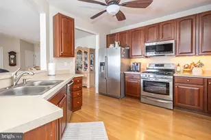 200 Evodia Cir, Warrington, PA 18976 - Photo 19