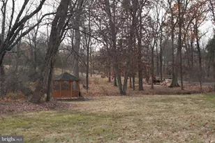 110 Pine Ln, Newtown, PA 18940 - Photo 21