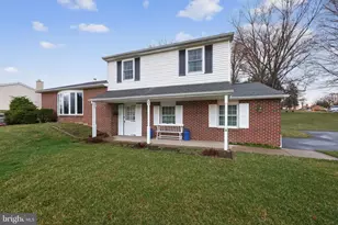 667 Lily Rd, Warminster, PA 18974 - Photo 1