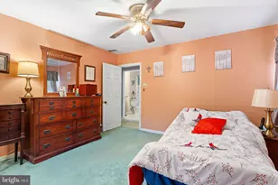 131 Lebbie Ln, Fairless Hills, PA 19030 - Photo 19