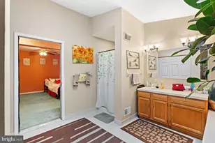 131 Lebbie Ln, Fairless Hills, PA 19030 - Photo 21