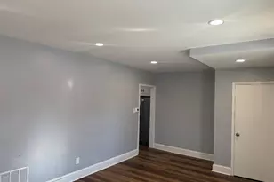 432 W Bridge St, Morrisville, PA 19067 - Photo 3