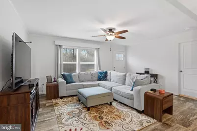 398 Laurel Run Drive, Quakertown, PA 18951 - Photo 3