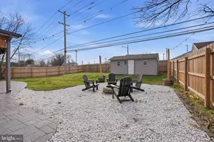 21 Border Rock Rd, Levittown, PA 19057 - Photo 5