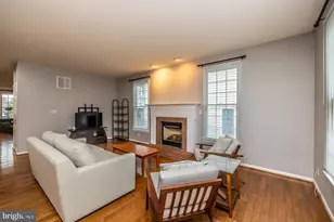 406 Dornishwood Pl, Chalfont, PA 18914 - Photo 5