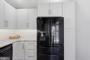 95 Park Ave, Morrisville, PA 19067 - Photo 21