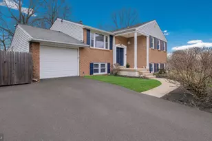 79 W Buttonwood Dr, Churchville, PA 18966 - Photo 5
