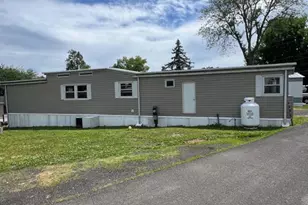 1302 Gibson Rd, Bensalem, PA 19020 - Photo 17