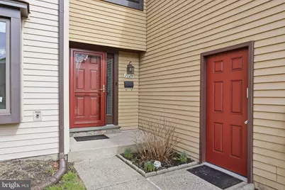 2125 Weybridge Commons, Holland, PA 18966 - Photo 3