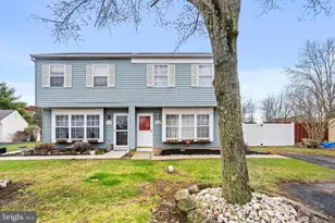 1120 Farmhouse Ln, Quakertown, PA 18951 - Photo 1