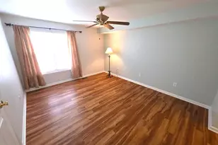 107 Liberty Dr, Bensalem, PA 19020 - Photo 13