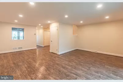 308 Wayne Court, Holland, PA 18966 - Photo 9