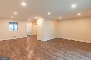 308 Wayne Ct, Holland, PA 18966 - Photo 9