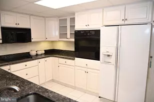 5303 Centennial Station, Warminster, PA 18974 - Photo 7