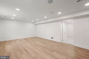 356 Magnolia Rd, Warminster, PA 18974 - Photo 5