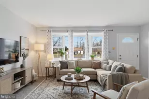 327 S Norristown Rd, Warminster, PA 18974 - Photo 7