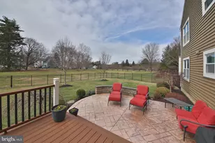 367 Merion Pl, Newtown, PA 18940 - Photo 7