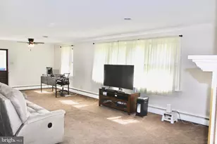 174 Hershel St, Feasterville-Trevose, PA 19053 - Photo 33